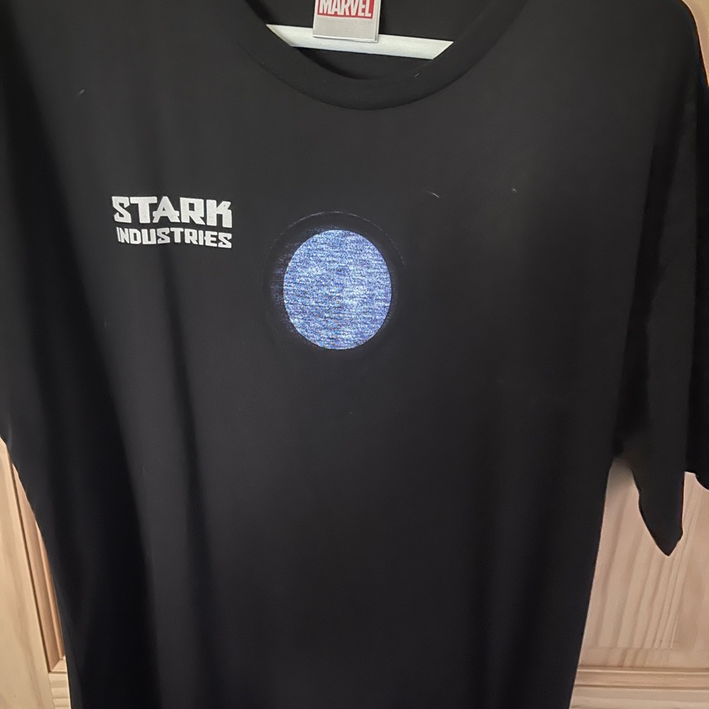 Men’s Marvel Stark Industries shirt with light up center